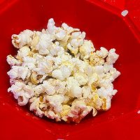 超级简单的微波炉爆米花的做法图解3