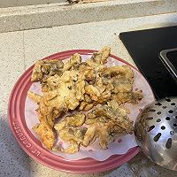 炸平菇的做法图解15